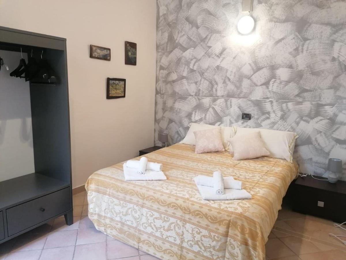 La Casina Giramondo Di Ele Viareggio Exteriör bild