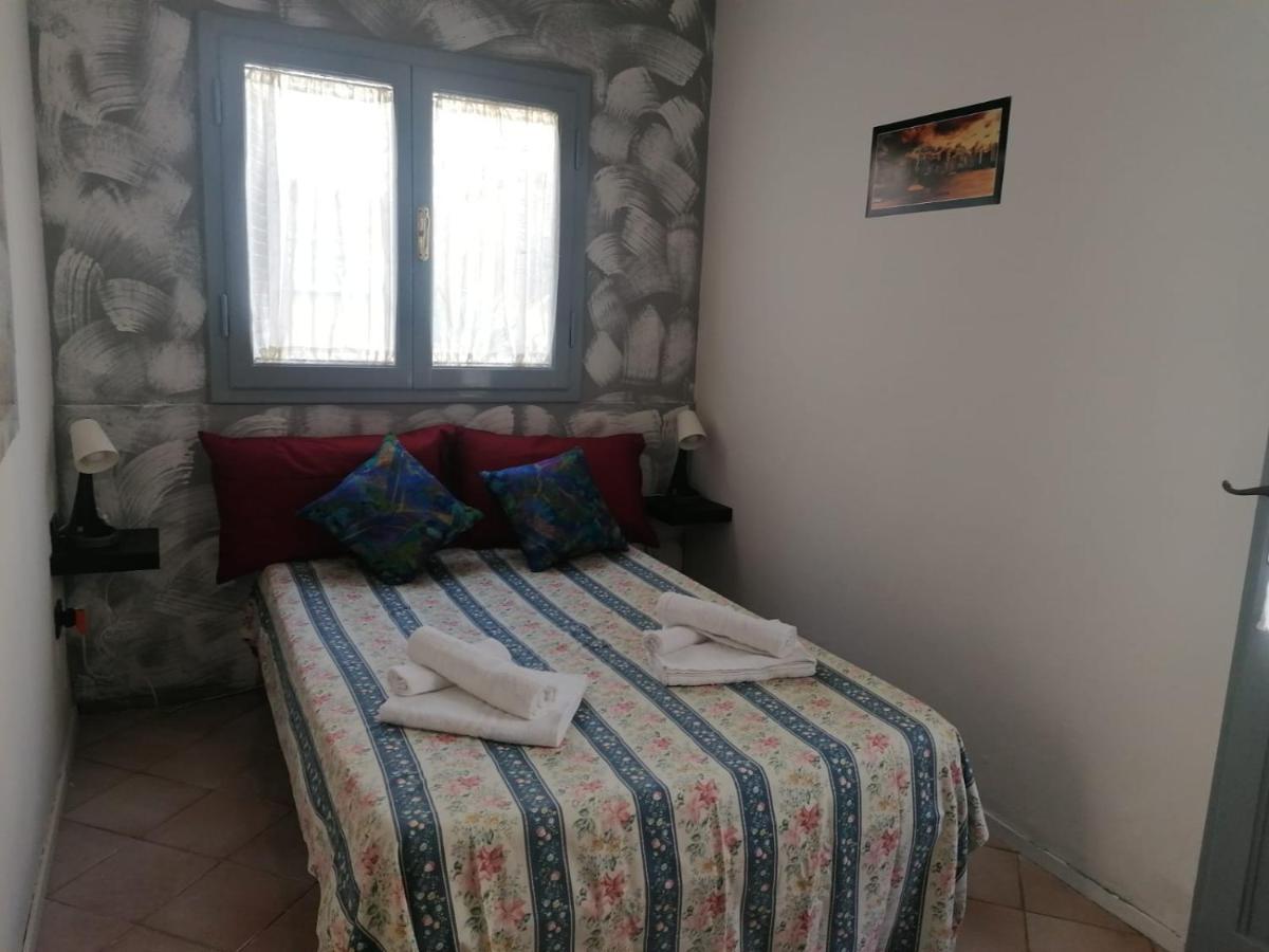 La Casina Giramondo Di Ele Viareggio Exteriör bild